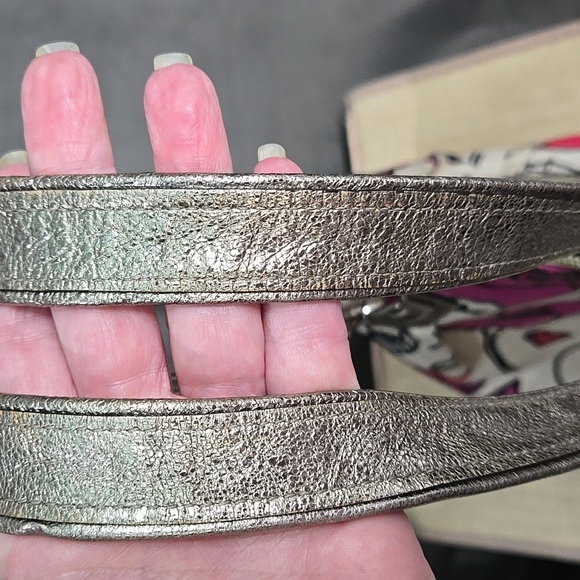 V-DAY SALE! Coach Poppy Floral Pink and Silver Tote EUC - Picture 14 of 16